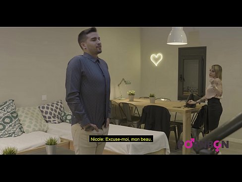 ❤️ PORNBCN 4K 一个成熟的女人与大乳房要肛门性交年轻的男妓与大阴茎口交amortism硬他妈的手工作狗风格阴部舔高潮法语字幕 ️  性爱